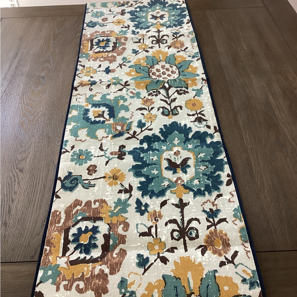 Floral Pattern Table Runner